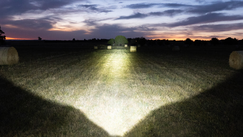 NX720 – 7″ Slimline LED Driving Lights | 12,600 Raw Lumens | Combo Beam (Twin Pack)